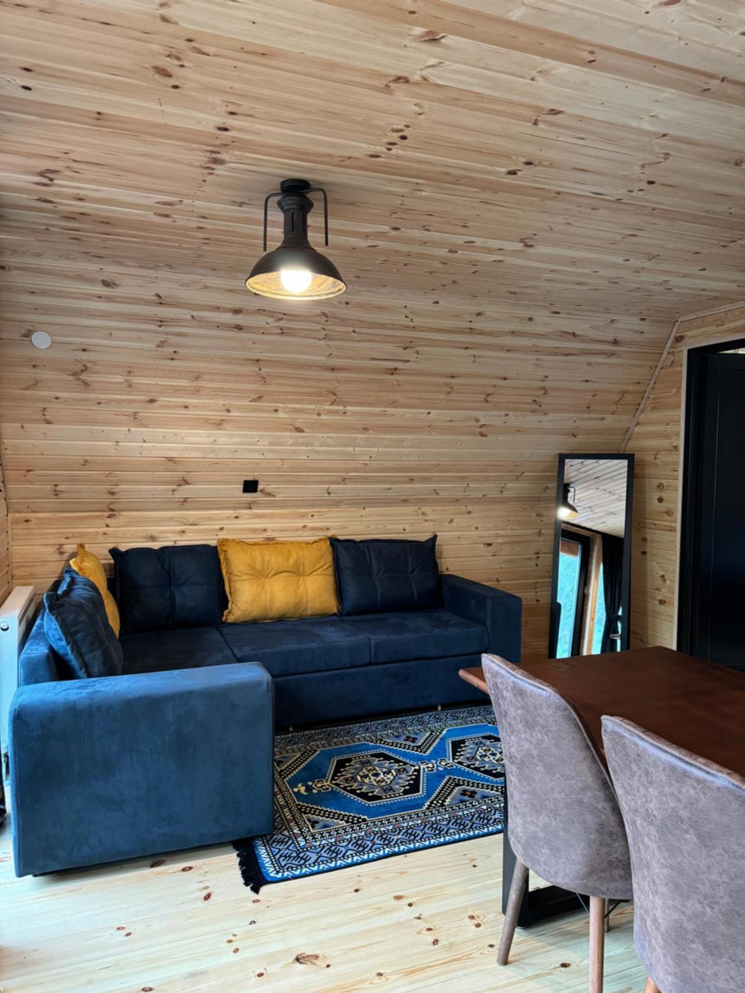 Kazbegi Inn Cottages Eksteriør bilde