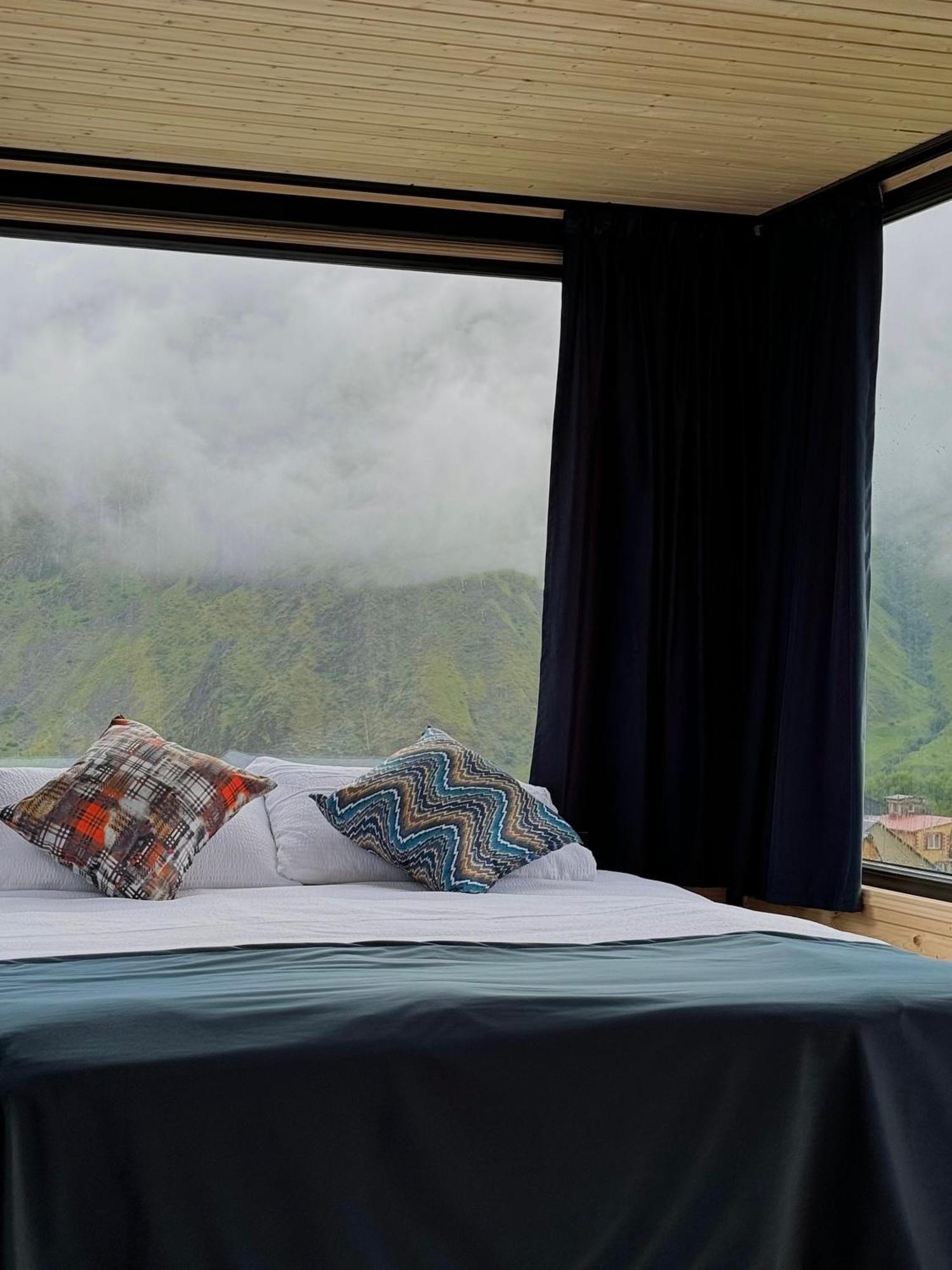 Kazbegi Inn Cottages Eksteriør bilde